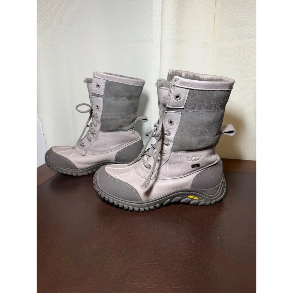 UGG Adirondack II Waterproof Winter Boots Lavender Grey Leather Suede Size 8